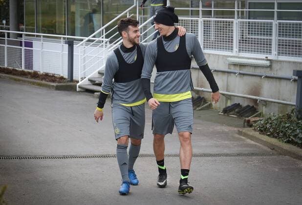 Anderlecht s Massimo Bruno and Anderlecht s Lukasz Teodorczyk arrive for a training session of Belgian soccer team RSC Anderlecht in Anderlecht, Wednesday 15 March 2017. Tomorrow Anderlecht is playing a return 1 8 final game of the Europa League competition against Cyprus team Apoel Nicosie. First leg in Nicosie ended on a 0-1 result. VIRGINIExLEFOUR  x05064916x