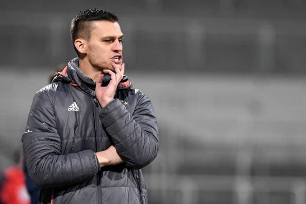 Trainer Thomas Wörle (Coach Thomas Woerle, FC Bayern München, FCB) enttäuscht schauend, Enttäuschung, Frustration, disappointed, pessimistisch, Einzelbild, Aktion, Action Porträt, Portrait, Fussball, DFB-Pokal der Frauen, Viertelfinale, FC Bayern München - VfL Wolfsburg, xslx