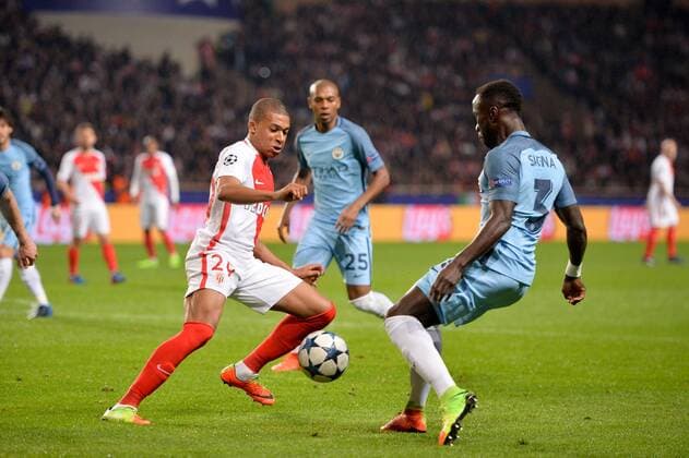 29 Kylian MBAPPE (mon) - 03 BACARY SAGNA (mc) - Fussball, Champions League, AS Monaco vs. Manchester City - 15 03 2017 AnthonyBIBARD FEP Panoramic 