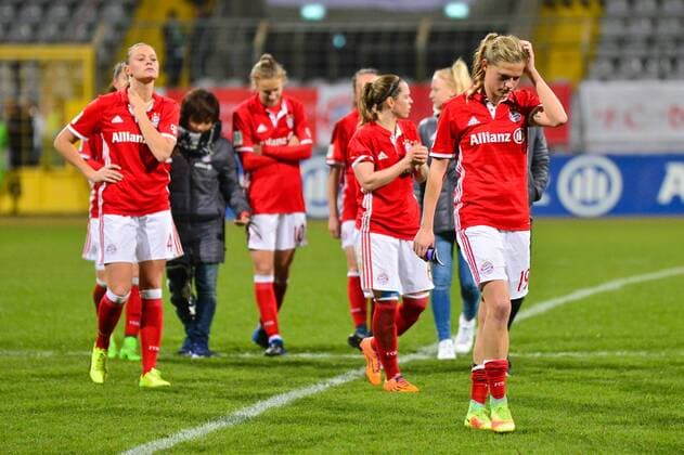 Bayern Spielerinnen enttäuscht München, , 15.03.2017, Fussball, DFB-Pokal der Frauen, FC Bayern München - VfL Wolfsburg, xKLx
