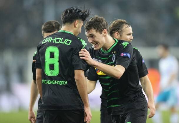 Gladbach, Germany 16.03.2017, Europa League Achtefinale Rueckspiel, Borussia Moenchengladbach - FC Schalke 04, Torjubel 2-0 Mahmoud Dahoud (Moenchengladbach, L) mit Andreas Christensen. ( DeFodi512