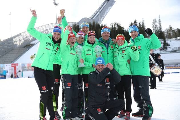 Themen der Woche - SPORT Bilder des Tages - SPORT BIATHLON - IBU WC Final Oslo OSLO,NORWAY,17.MAR.17 - BIATHLON - IBU World Cup Final, award ceremony for the Nations World Cup and Relay World Cup, ladies. Image shows the rejoicing of team GER. GEPAxpictures xPhilippxBrem