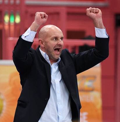 Volleyball 1. Bundesliga Saison 2016 2017 Playdown 18.03.2017 TV Rottenburg - Solingen Volleys JUBEL TV Rottenburg; Trainer Hans Peter Mueller - Angstenberger 