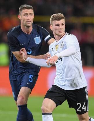 Fußball, Deutschland - England FUSSBALL INTERNATIONAL TESTSPIEL IN DORTMUND 22.03.2017 Deutschland - England Gary Cahill (li, England) gegen Timo Werner (re, Deutschland) 