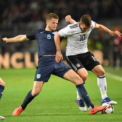 Fußball, Deutschland - England Fussball, Länderspiel, Nationalmannschaft, Deutschland vs England, Lukas Podolski Abschiedsspiel, 22.03.2017, Signal Iduna Park, Dortmund, Eric Dier, England, Lukas Podolski, deutschland,