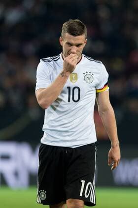 Dortmund, Germany 22.03.2017, Laenderspiel, Deutschland - England, Lukas Podolski (GER) gestikuliert ( DeFodi001