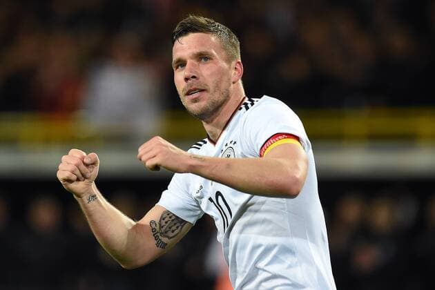 Fußball Länderspiel Deutschland - England am 22.03.2017 im Signal Iduna Park in Dortmund Torjubel zum 1:0 durch Lukas Podolski ( Deutschland ) xRx