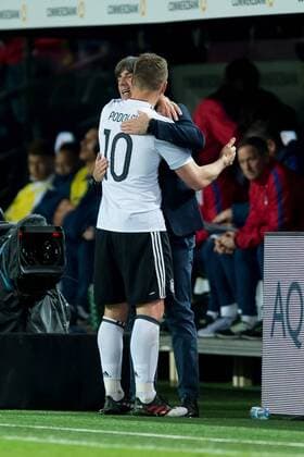 Dortmund, Germany 22.03.2017, Laenderspiel, Deutschland - England, Lukas Podolski (GER) und Bundestrainer Joachim Loew (GER) ( DeFodi001