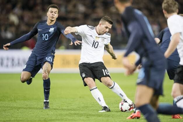 Lukas PODOLSKI, DFB 10 Torschuss, schiesst das Tor zum 1-0 DEUTSCHLAND - ENGLAND ( - ) Freundschaftsspiel, friendly match, Abschiedsspiel Lukas Podolski, Deutsche Fussball Nationalmannschaft, DFB am 22.03.2017 in Dortmund.