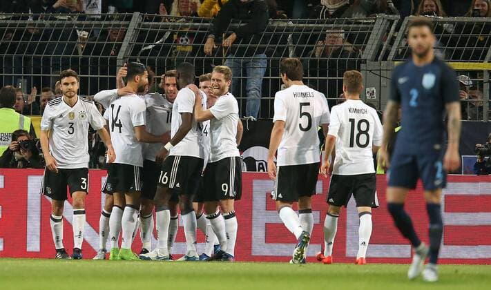 22.03.2017, Fussball Test-Länderspiel, Deutschland - England, in Dortmund, Signal-Iduna-Park-Stadion Dortmund, Jubel Deutschland zum Tor zum 1:0 