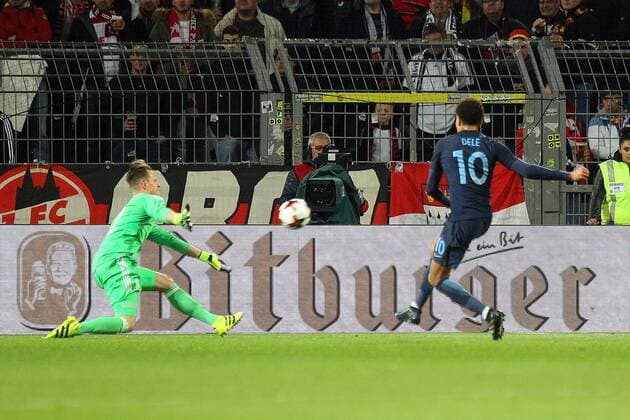 22.03.2017, Signal Iduna Park, Dortmund, GER, Testspiel, Deutschland vs England, im Bild Dele Alli of England misses a good chance Dele Alli of England misses a good chance during the friendly soccer match between Germany and England at the Signal Iduna Park in Dortmund, Germany on 2017 03 22. Dortmund  EP_fil  