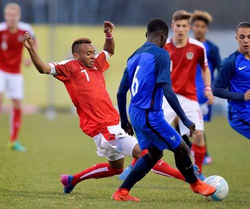SOCCER - U17 U 17 EURO quali, AUT vs FRA ROHRBACH,AUSTRIA,23.MAR.17 - SOCCER - UEFA European Under-17 Championship, qualifiers, Elite round, OEFB international match Länderspiel Austria vs France. Image shows Thierno Ballo (AUT) and Claudio Gomes (FRA). GEPAxpictures xMichaelxRiedler