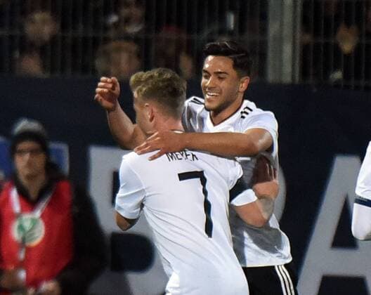 Fußball, U21 Länderspiel, Deutschland - England 24.03.2017, xhbx, Fussball Freundschaftsspiel, Deutschland U21 U 21 - England U21, emspor, v.l. Torjubel, Goal celebration, celebrate the goal 1:0 May Meyer (Deutschland U21) Nadiem Amiri (Deutschland U21) Wiesbaden