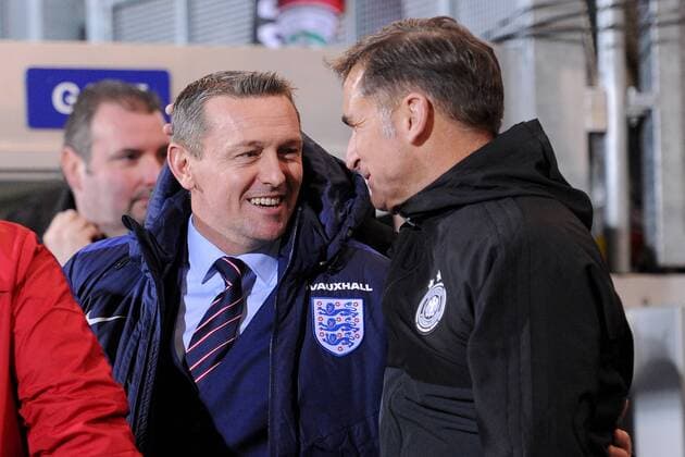 Fußball U 21 Länderspiel Deutschland - England am 24.03.2017 in der Brita-Arena in Wiesbaden Aidy Boothroyd ( England ), links - Stefan Kuntz ( Trainer Deutschland ), rechts xJKx