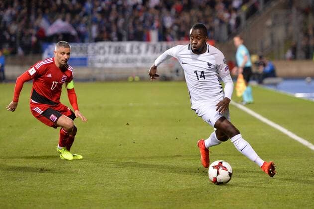 14 BLAISE MATUIDI (fra) - 17 Mario Mutsch (lux) FOOTBALL : Luxembourg vs France - Qualifications Coupe du Monde 2018 - 25 03 2017 AnthonyBIBARD FEP Panoramic 