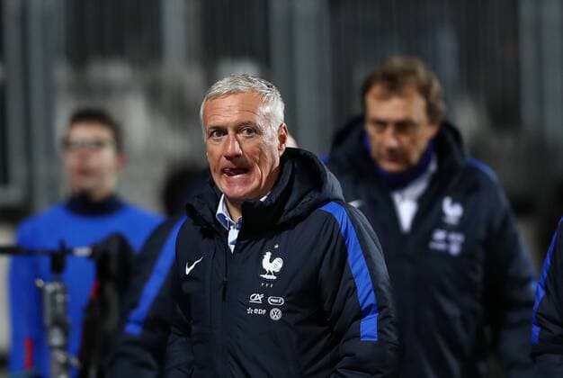 (170326) -- LUXEMBOURG, March 26, 2017 -- Didier Deschamps, coach of France leaves the pitch after the FIFA World Cup WM Weltmeisterschaft Fussball 2018 qualifying football match between France and Luxembourg in Luxembourg, March 25, 2017. ) (SP)LUXEMBOURG-FOOTBALL-WORLD CUP-QUALIFYING GongxBing 