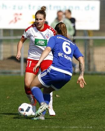 SC Sand - 1. FFC Turbine Potsdam Jennifer CRAMER, FFC Potsdam Silvana CHOJNOWSKI, SC Sand, Aktion hoch, Fußball, Frauen, Allianz-Frauen-Bundesliga Saison 2016 2017
