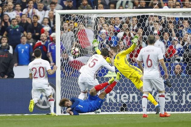 but Antoine Griezmann (France) vs Sergio Ramos (Espagne) David De Gea (Gardien goal Espagne ) FOOTBALL : France vs Espagne - Match Amical - 28 03 2017 GwendolineLeGoff Panoramic 