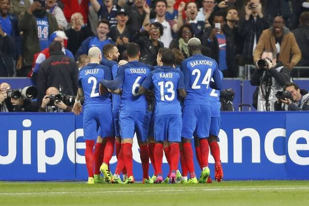 joie Antoine Griezmann (France) avec equipe FOOTBALL : France vs Espagne - Match Amical - 28 03 2017 GwendolineLeGoff Panoramic 