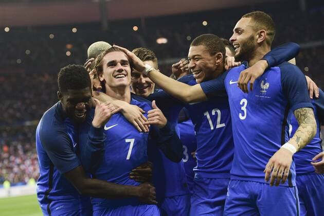 joie des joueurs de la France apres le but refuse de Antoine Griezmann (France) FOOTBALL : France vs Espagne - Match Amical- St Denis - 28 03 2017 JBAutissier Panoramic 