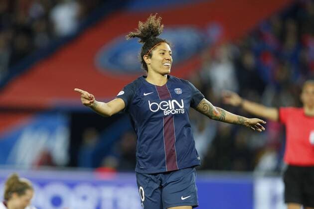 joie Rozeira Cristiane (PSG) FOOTBALL : Paris Saint Germain vs Bayern Munich - Ligue des Champions - 29 03 2017 GwendolineLeGoff Panoramic 