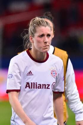 Verena Faisst (FC Bayern Muenchen) etnttäuscht, traurig Paris, Frankreich, 29.03.2017, Fussball, UEFA Women s Champions League, Paris Saint-Germain - FC Bayern Muenchen, xKLx