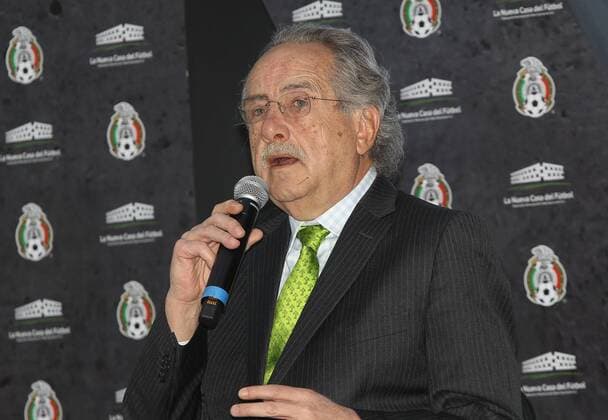 President of the Mexican Soccer Federation Decio de Maria speaks during the presentation of the FIFA Confederations Cup trophy at the Mexican Soccer Federation in Toluca, Mexico, 30 March 2017. PRESENTATION OF THE CONFEDERATIONS CUP TROPHY !ACHTUNG: NUR REDAKTIONELLE NUTZUNG!  Copyright: xALEXxCRUZx MEX002 20170330-636265041204802975