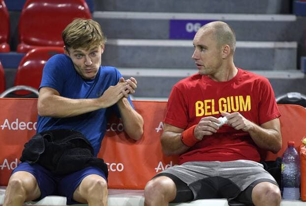 CHARLEROI - APRIL 4, 2017 : Steve Darcis and Steve Darcis of Belgium pictured during practice session before Davis Cup World quarterfinal match between Belgium and Italy in the Spiroudome on april 7 till 9 april, 2017 in Charleroi 4 04 2017 Belgium TENNIS : Entrainement Equipe Belgique - Coupe Davis - Charleroi - 04 04 2017 PhotoNews Panoramic  700029173