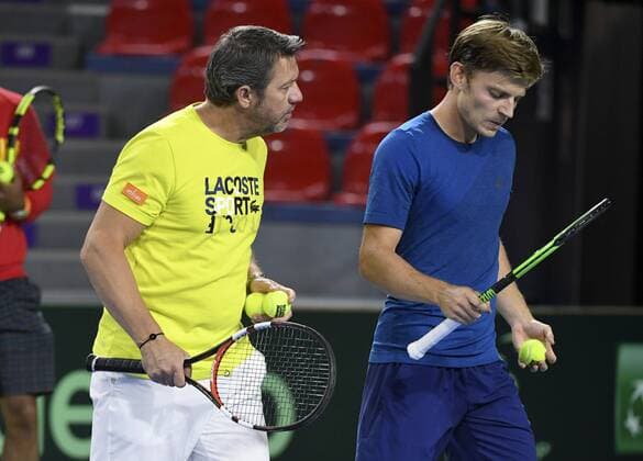 CHARLEROI - APRIL 4, 2017 : Steve Darcis and David Goffin pictured during practice session before Davis Cup World quarterfinal match between Belgium and Italy in the Spiroudome on april 7 till 9 april, 2017 in Charleroi 4 04 2017 Belgium TENNIS : Entrainement Equipe Belgique - Coupe Davis - Charleroi - 04 04 2017 PhotoNews Panoramic  700029173