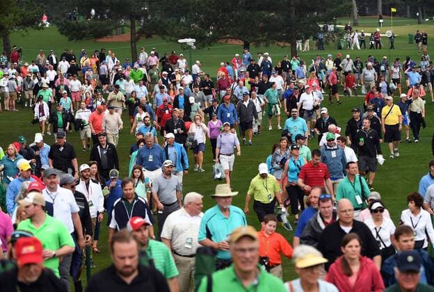 April 5, 2017 - Augusta, GA, USA - Patrons leave the course at Augusta National Golf Club as inclement weather approaches on Wednesday, April 5, 2017. Patrons were notified by a horn and statement to leave the course shortly after 10 a.m. Player practice was suspended and the Par 3 tournament was canceled. Masters practice canceled due to weather - ZUMAm67_ 20170405_zaf_m67_001 Copyright: xJeffxSinerx