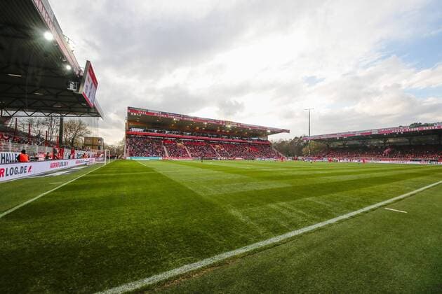 Stadion an der Alten Försterei Weitwinkel, Übersicht, Tribünen, Zuschauer, Fussball, 2. Bundesliga, 1. FC Union Berlin - FC Erzgebirge Aue, xtgx