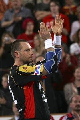 Foto : Christian Schwarzer (GER) Samstag, 9.10.2004, DHB - Länderspiel Deutschland - Schweden