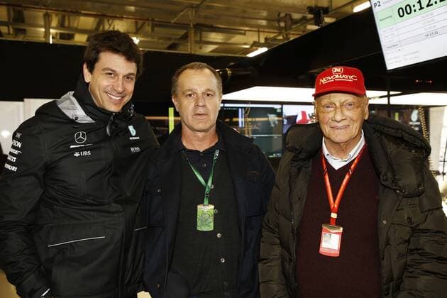 Motorsports: FIA Formula One World Championship WM Weltmeisterschaft 2017, Grand Prix of AChina, Toto Wolff (AUT, Mercedes AMG Petronas Formula One Team), Niki Lauda (AUT, Mercedes AMG Petronas Formula One Team), Shanghai China xHOCHxZWEIx