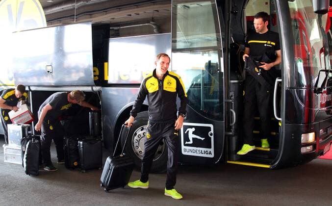 Trainer Thomas Tuchel (Borussia Dortmund) - Ankunft am Stadion Fussball München Allianz Arena 08.04.2017 FC Bayern München - Borussia Dortmund