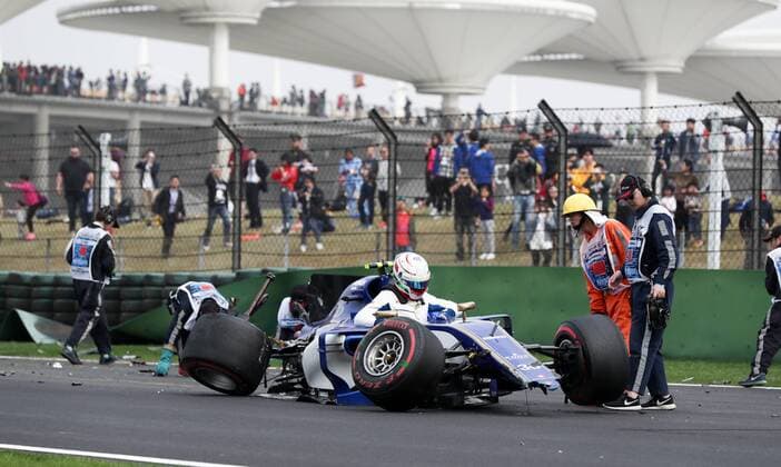 Italian F1 driver Antonio Giovinazzi of Sauber leaves the car after crashing during the qualifying session for the 2017 Formula One Chinese Grand Prix at the Shanghai International Circuit in Shanghai, China, 8 April 2017. Antonio Giovinazzi will line up on the grid for Sauber once again at the Chinese Grand Prix as Pascal Wehrlein continues his recovery from a back injury. Wehrlein pulled out of the season-opening race in Australia after Friday practice, but Ferrari reserve driver Giovinazzi fared well as a late call-up. The 23-year-old qualified 16th and placed 12th in the race, while team-mate Marcus Ericsson did not finish. Formula One: Antonio Giovinazzi set for Shanghai seat in Wehrlein s continued absence  pbu604281_12