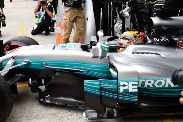 Lewis Hamilton; Mercedes Grand Prix, formula 1 GP, China in Shanghai, 09.04.2017 Photo:mspb Lukas Gorys Lewis Hamilton; formula 1 GP, China