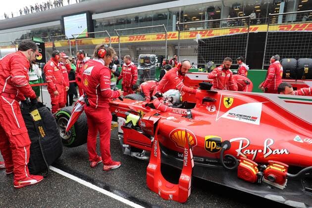 Chinese Grand Prix, Shanghai 06 - 09 April 2017 09.04.2017 - Race, Pit stop, Sebastian Vettel (GER) Scuderia Ferrari SF70H 