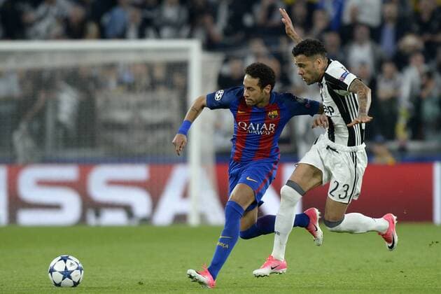Neymar Barcelona, Alex Sandro Juventus Torino 11-04-2017 Juventus Stadium Football Champions League 2016 2017 Juventus - Barcelona quarter final foto Filippo Alfero Insidefoto filippoxalfero