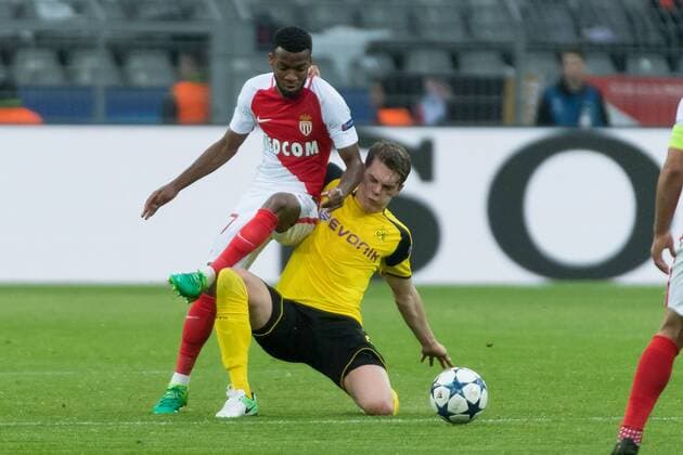 Dortmund, Germany 12.03.2017, UEFA Champions League - 2016 17 Season, BV Borussia Dortmund - AS Monaco, Thomas Lemar (MCO) und Matthias Ginter (BVB) im zweikampf ( DeFodi001