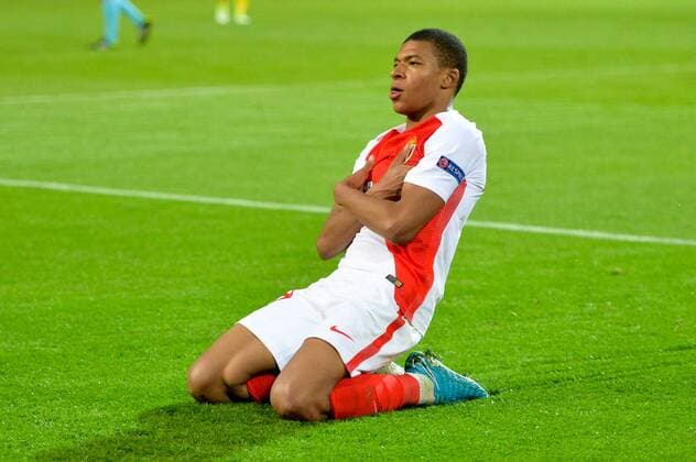 29 KYLIAN MBAPPE (mon) - JOIE FOOTBALL : Borussia Dortmund vs Monaco - Ligue des Champions - 12 04 2017 AnthonyBIBARD FEP Panoramic 