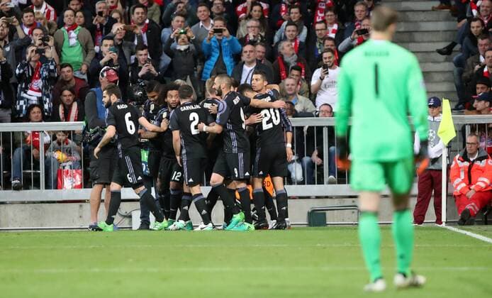 FC Bayern München - Real Madrid Deutschland, München, 12.04.2017, Fussball, UEFA Champions League, Saison 2016 2017, Viertelfinale, Hinspiel, FC Bayern München - Real Madrid: re. Cristiano Ronaldo (Real Madrid); Jubel Tor 1:2 Ronaldo.