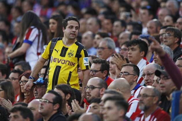 Dortmund fan, APRIL 12, 2017 - Football Soccer : UEFA Champions League Quarter-finals 1st leg match between Club Atletico de Madrid 1-0 Leicester City at Estadio Vicente Calderon in Madrid, Spain.  (oqma022056)