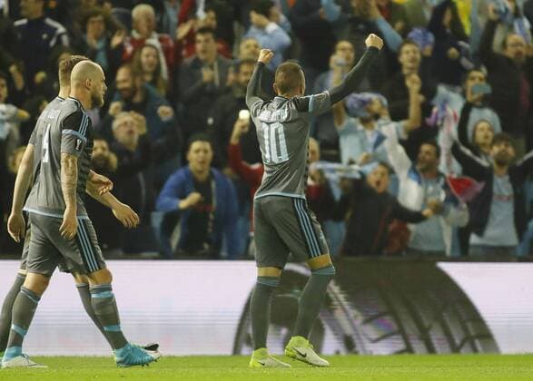 Partido de ida de cuartos de la Europa League entre el Celta y el Genk en Balaídos. En la imagen, Iago Aspas celebra su gol. First leg of 1 4 Europa League between Celta and Genk. In this picture, Iago Aspas celebrates his goal. xJORGExLANDINx 