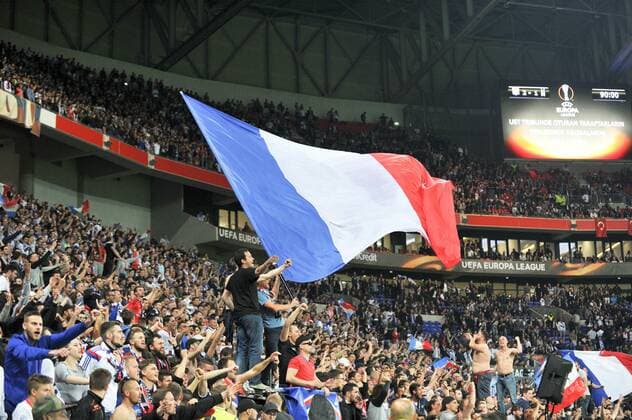 ILLUSTRATION - SUPPORTERS - DRAPEAU FOOTBALL : Lyon vs Besiktas - Europa League - 13 04 2017 FEP Panoramic 