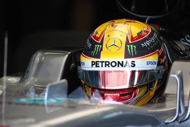Bahrain Grand Prix, Sakhir 13 - 16 April 2017 14.04.2017 - Free Practice 1, Lewis Hamilton (GBR) Mercedes AMG F1 W08 
