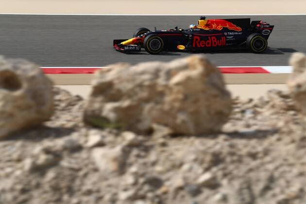 Bahrain Grand Prix, Sakhir 13 - 16 April 2017 14.04.2017 - Free Practice 1, Daniel Ricciardo (AUS) Red Bull Racing RB13 