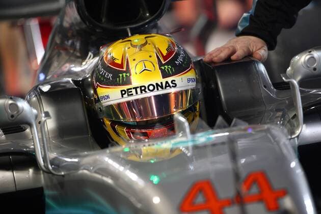 Bahrain Grand Prix, Sakhir 13 - 16 April 2017 14.04.2017 - Free Practice 2, Lewis Hamilton (GBR) Mercedes AMG F1 W08 