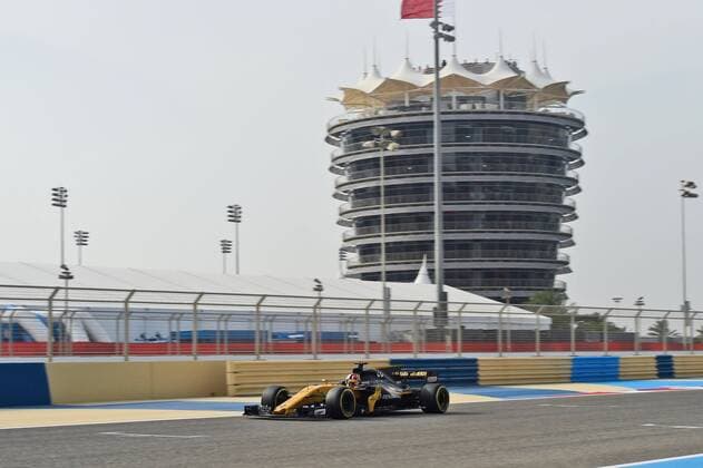 Niko Hülkenberg (GER 27), Renault F1 Team, Grosser Preis von Bahrain 2017, 1. drittes freies Training, Motorsport, Formel 1, 15.04.2017, Sachir Copyright: xAndre Eibner-Pressefotox EP_JAE