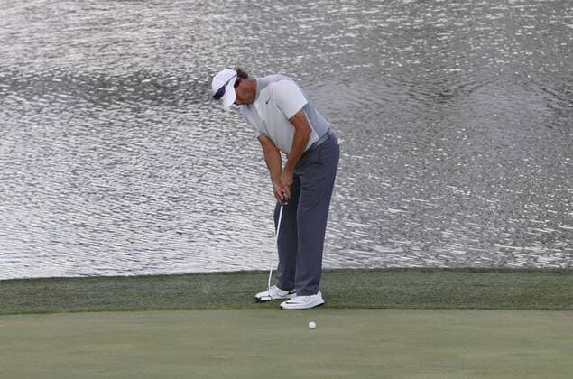 DULUTH, GA - APRIL 16: Stephen Ames putts on the 18th green during the final round of the Mitsubishi Electric Classic tournament at the TPC Sugarloaf Golf Club Sunday, April 16, 2017, in Duluth, GA. (Photo by David J. Griffin Icon Sportswire) GOLF: APR 16 Champions Tour - Mitsubishi Electric Classic - Final Round Icon953170416002 EDITORIAL USE ONLY