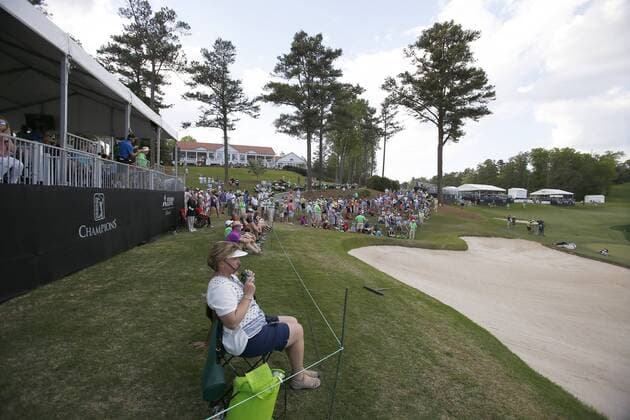 DULUTH, GA - APRIL 16: The 18th green fan gallery during the final round of the Mitsubishi Electric Classic tournament at the TPC Sugarloaf Golf Club Sunday, April 16, 2017, in Duluth, GA. (Photo by David J. Griffin Icon Sportswire) GOLF: APR 16 Champions Tour - Mitsubishi Electric Classic - Final Round Icon953170416293 EDITORIAL USE ONLY